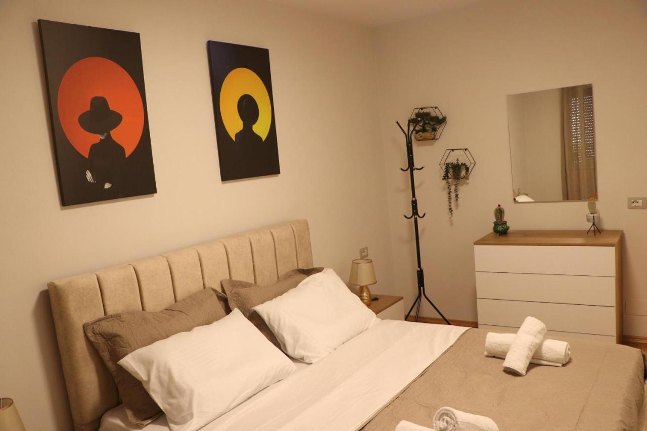 Pine Apartment Tirana Extérieur photo