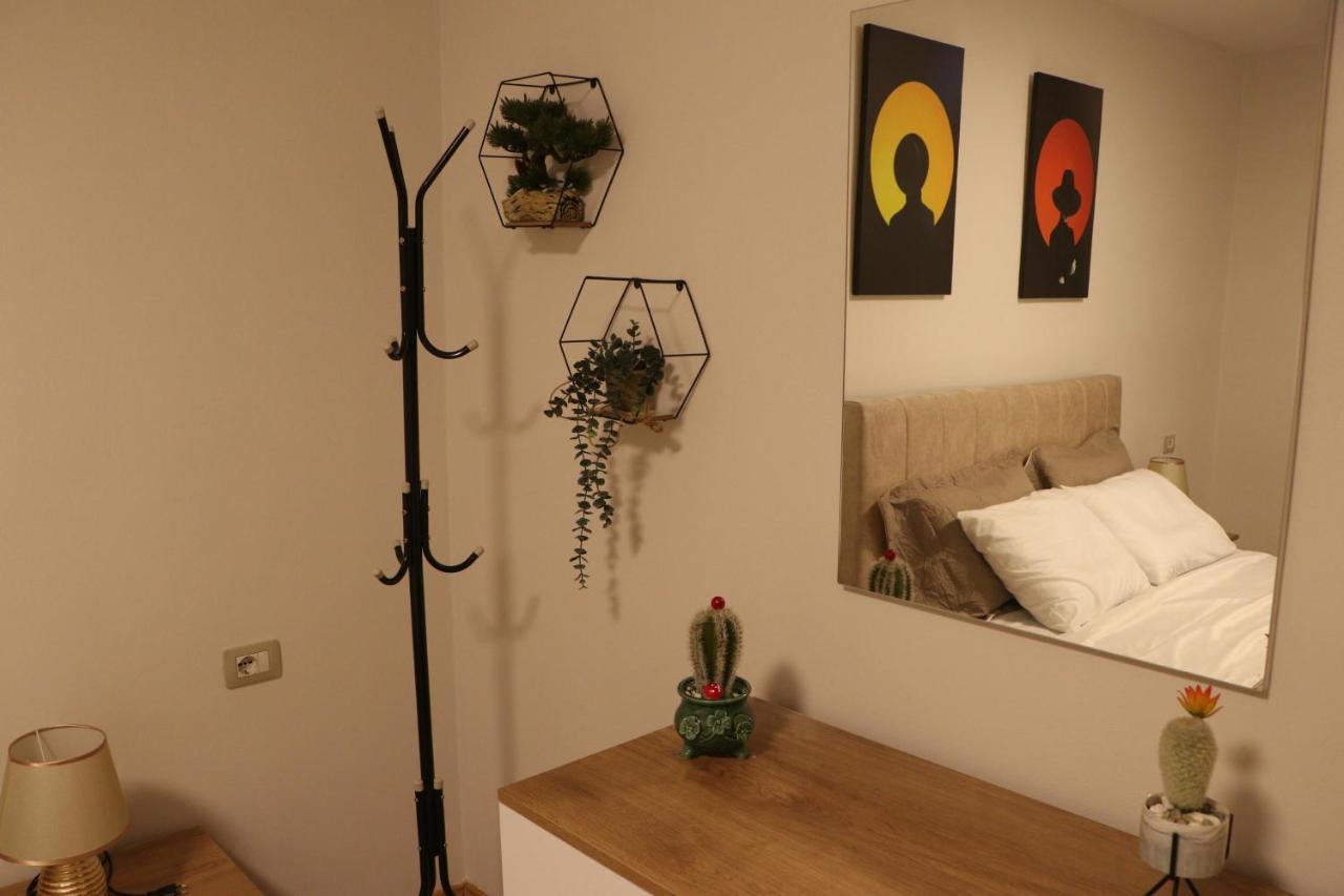 Pine Apartment Tirana Extérieur photo