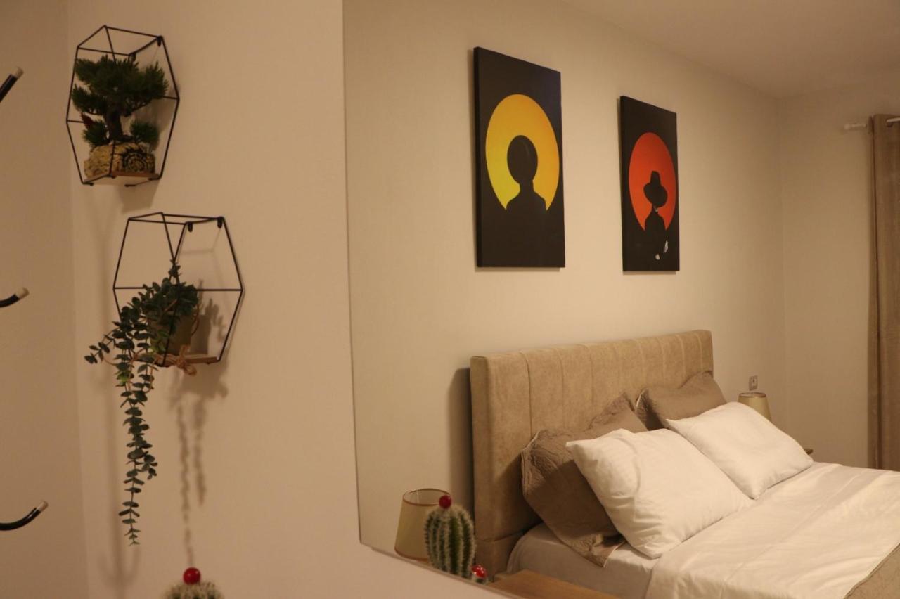 Pine Apartment Tirana Extérieur photo
